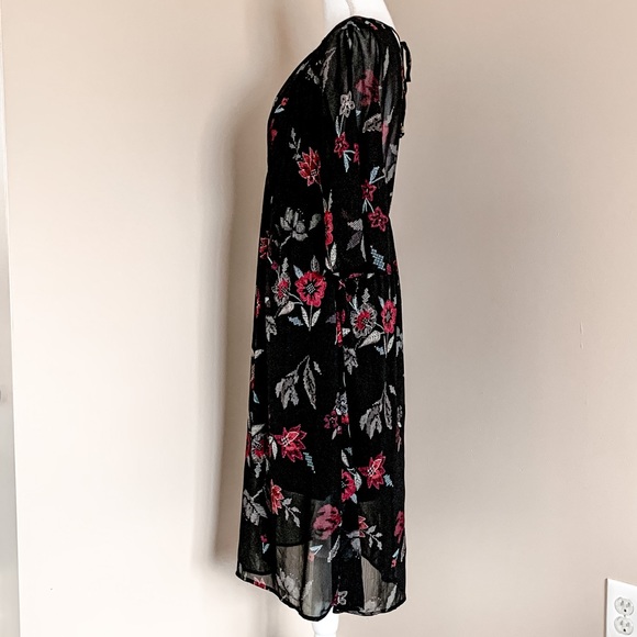 EUC Charming Charlie Black Maxi Length Tie-Back Floral Print Dress (Size Large) - Picture 3 of 9